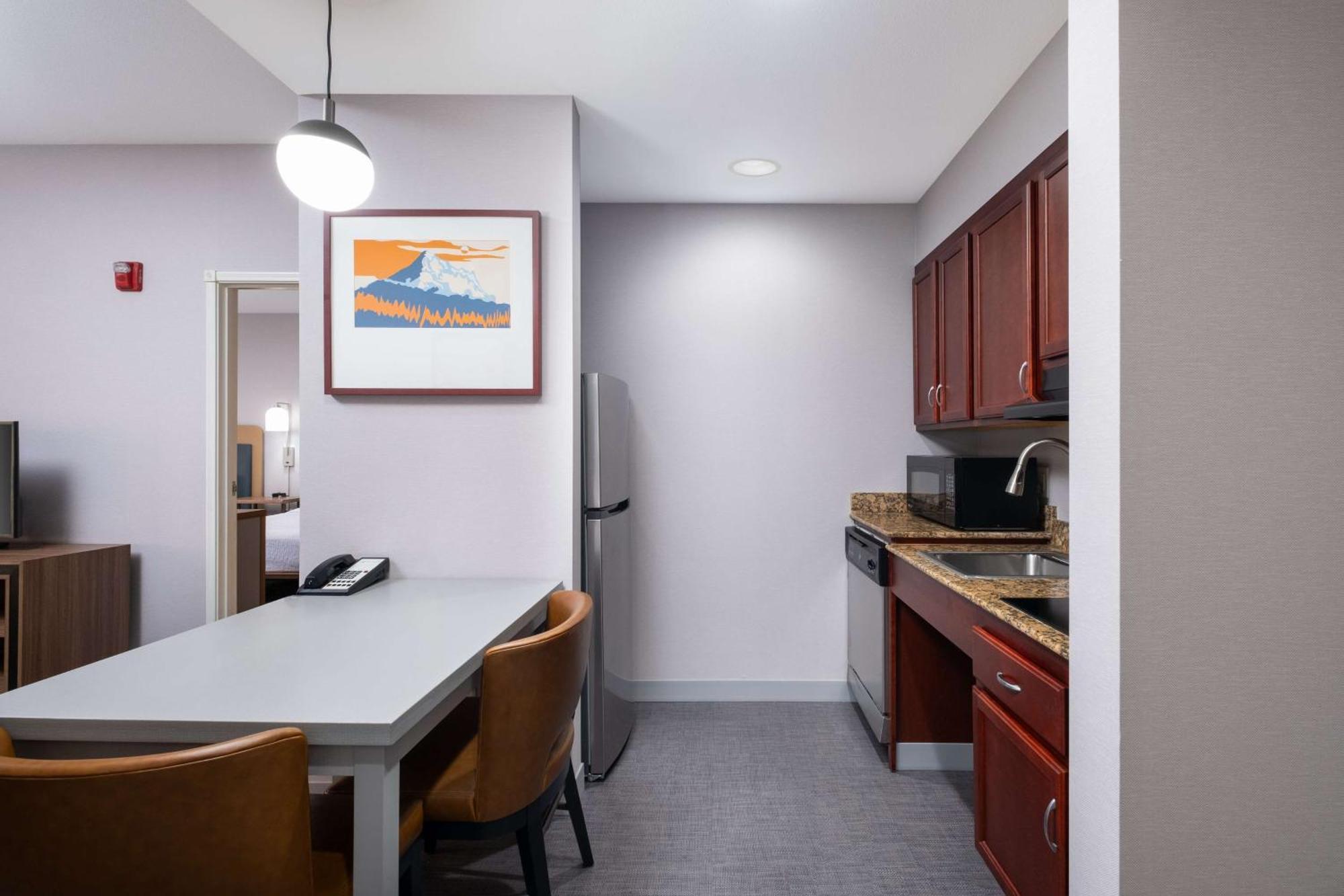 Homewood Suites Medford Exterior foto